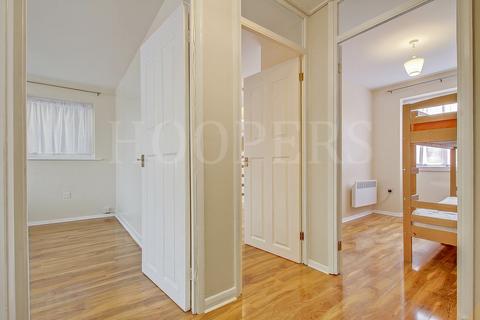 2 bedroom flat for sale, Birse Crescent, London, NW10