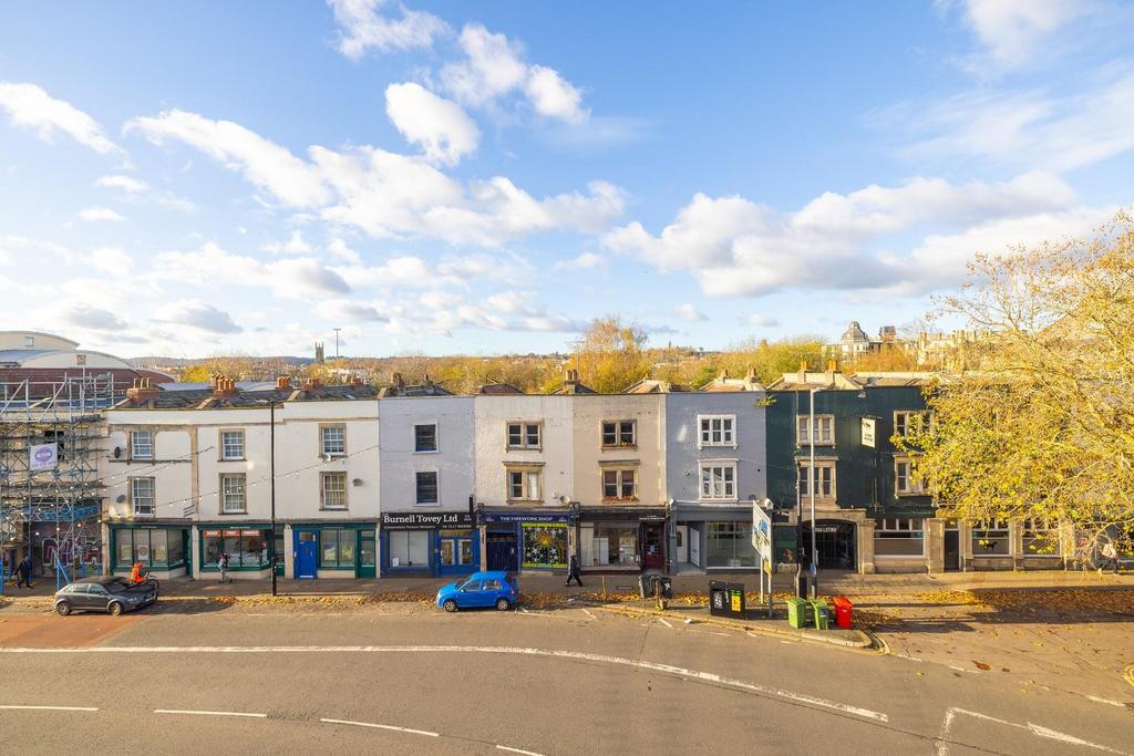CHAR9445.jpg