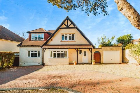4 bedroom detached house for sale, Salvington Hill, Worthing BN13