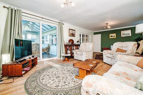 4 bedroom detached house for sale, Salvington Hill, Worthing BN13