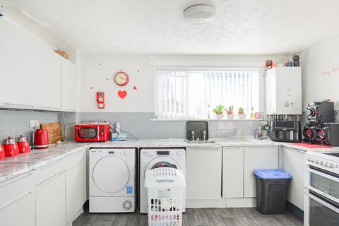 4 bedroom end of terrace house for sale, Victoria Road, Birkenhead CH42
