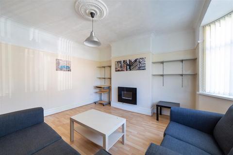 Ferndene Grove, High Heaton, NE7