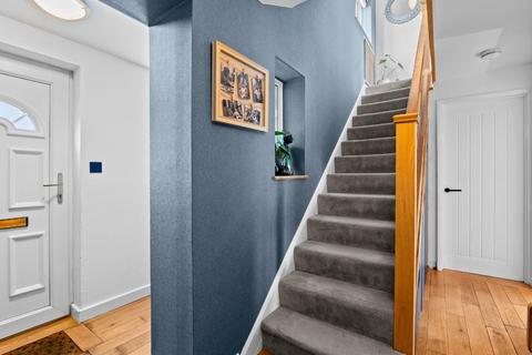 3 bedroom semi-detached house for sale, St. Michaels Close, Ufton, Leamington Spa