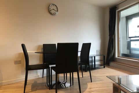 2 bedroom flat to rent, Gateway East, Marsh Lane, Leeds, LS9