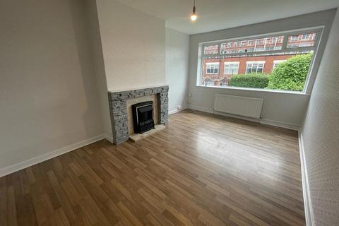 2 bedroom bungalow to rent, Cotswold Avenue, Chadderton, Oldham