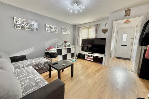 2 bedroom house to rent, Ankatel Close, The Park, Weston-super-Mare