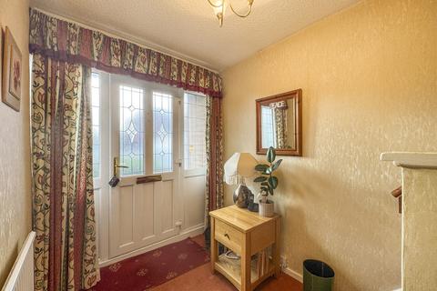 3 bedroom semi-detached house for sale, Halesowen Road, Netherton, Dudley, West Midlands