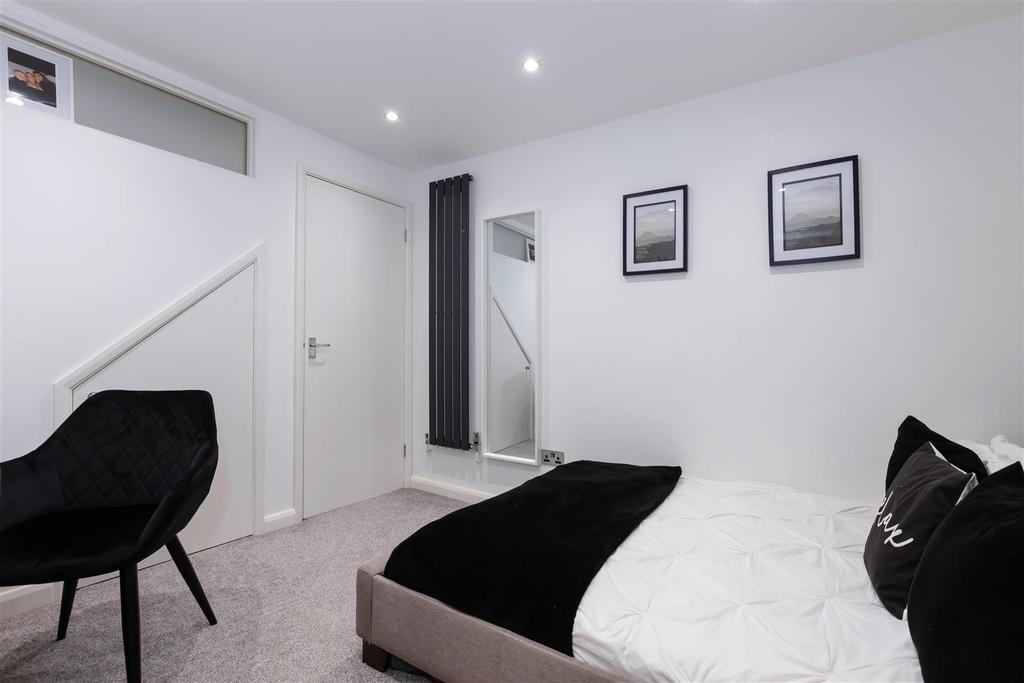 Hayling Rise 30.jpg