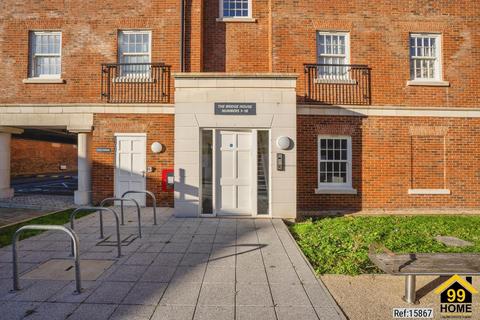 2 bedroom apartment for sale, The Bridgehouse, Gosport, Hants, PO12