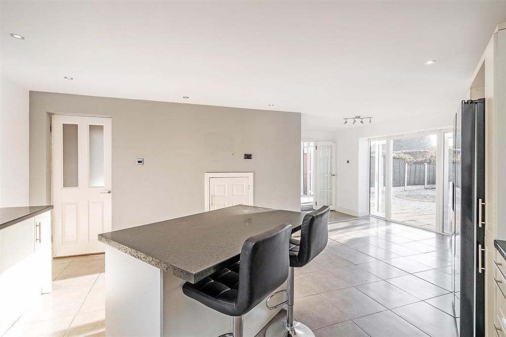 1 Stroud Road-8 lo.jpg
