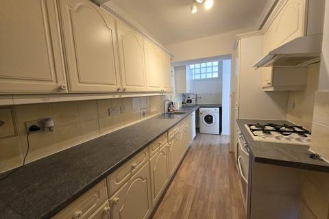 undefined, Dison Close, Enfield, EN3
