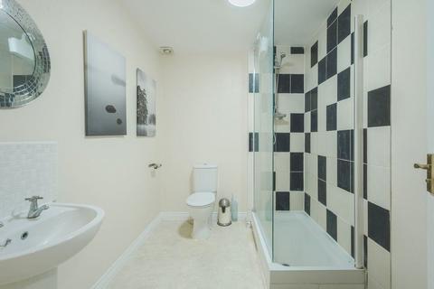 undefined, Neptune Crescent, Swindon, SN3 4JE