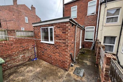 undefined, Crag Mount, Pontefract, WF8