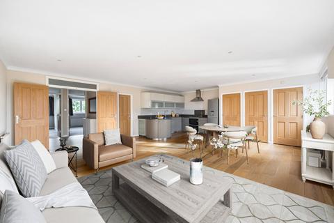 2 bedroom flat for sale, Highdene, 15 Albury Road, Guildford, GU1