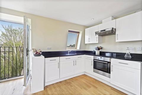 undefined, Davisville Road, London, W12