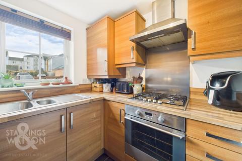 2 bedroom ground floor flat for sale, Teal Drive, Queens Hills, Norwich