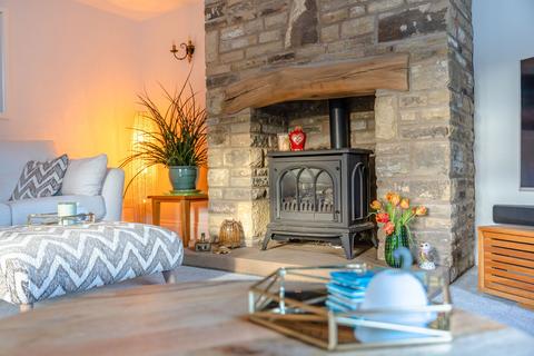 undefined, Queen Street, Macclesfield SK10