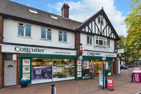 undefined, Bathurst Walk, Richings Park SL0