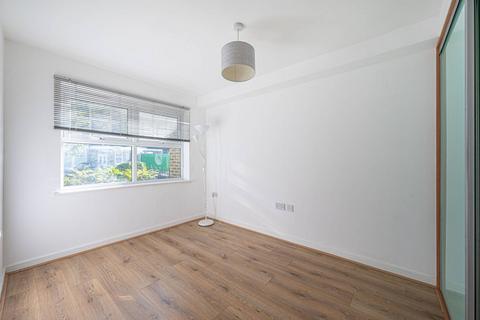 undefined, Lancaster Road, East Barnet, Barnet, EN4