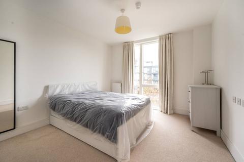 2 bedroom flat for sale, Altius Court, Highams Park, London, E4