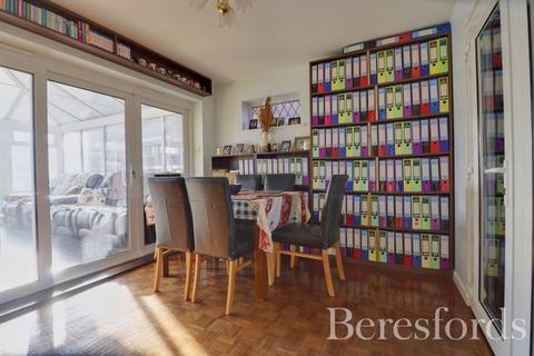 4 bedroom detached house for sale, Scraley Road, Heybridge, CM9