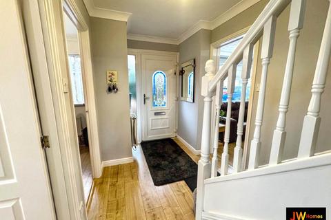 4 bedroom detached house for sale, Cae Celyn, Crumlin NP11