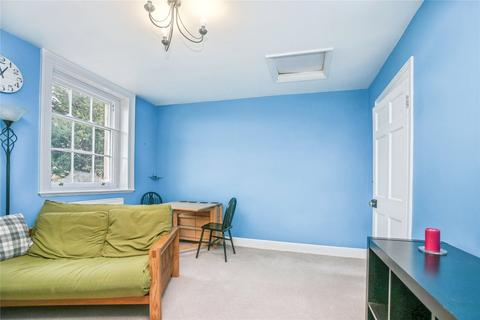 undefined, London Road, Cheltenham, Gloucestershire, GL52