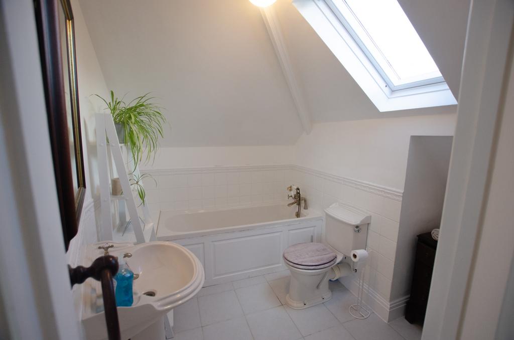 24 Treverbyn Road-10