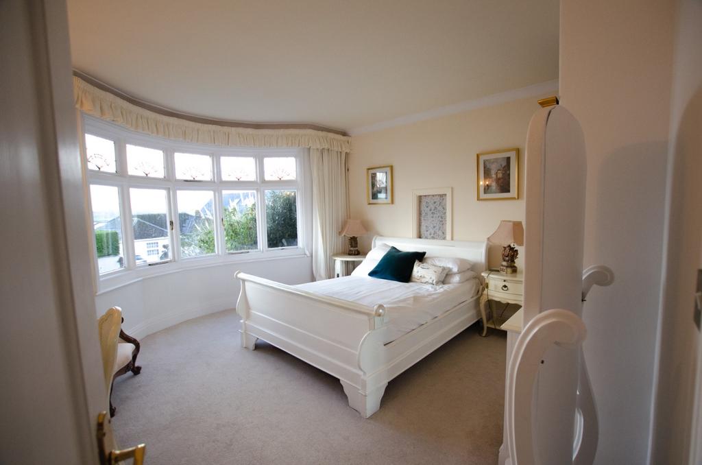 24 Treverbyn Road-05