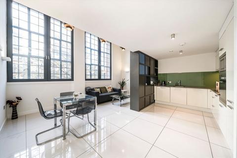 2 bedroom flat for sale, Richmond Road, London E8