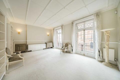 3 bedroom flat to rent, Ashley Gardens, London SW1P