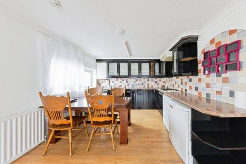 1 bedroom flat for sale, Conniburrow Boulevard, Milton Keynes MK14