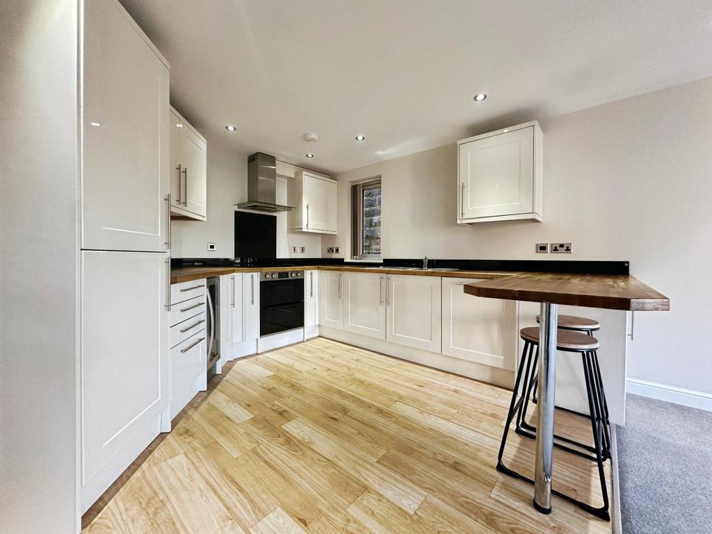 Kitchen/Living Area