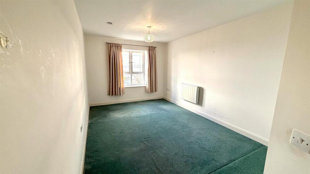 Principal bedroom suite