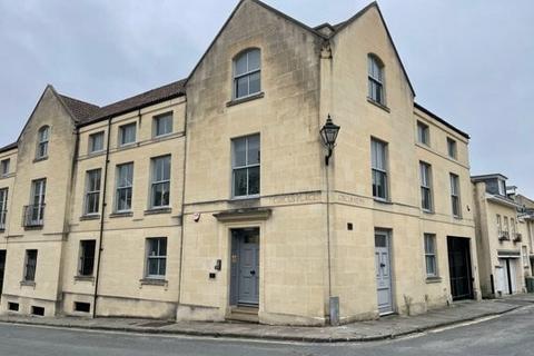 Office to rent, Circus Mews Bath BA1 2PW