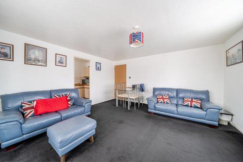 undefined, Gade Close, Hayes, UB3