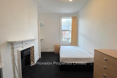 undefined, St Michaels Terrace, Headingley LS6