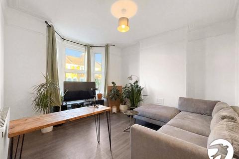 3 bedroom terraced house to rent, Hawstead Road, London, SE6