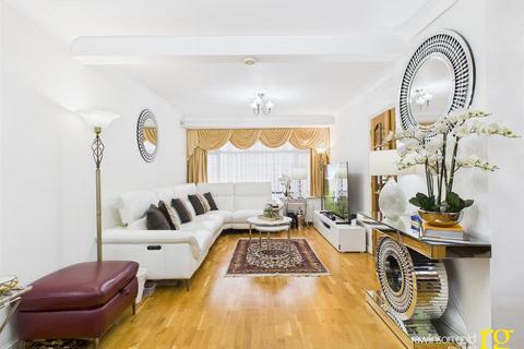 4 bedroom end of terrace house for sale, Elmgrove Road, Harrow