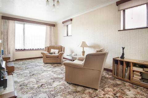 3 bedroom semi-detached bungalow for sale, Westbourne Road, Selby