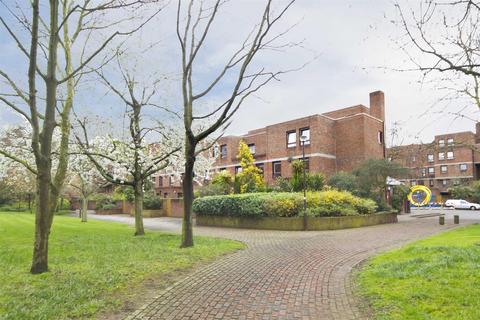 1 bedroom flat to rent, More Close, St Paul's Court, London, W14