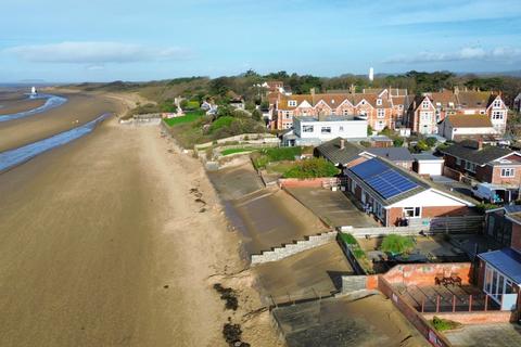 3 bedroom bungalow for sale, Herbert Road, Burnham-on-Sea, Somerset, TA8