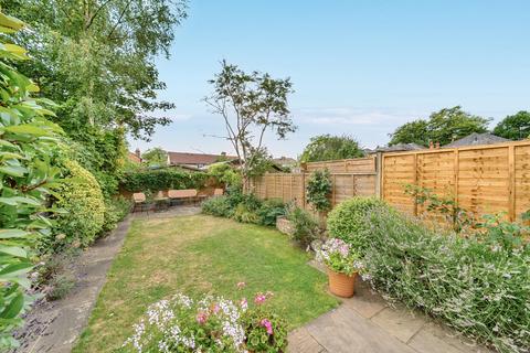 4 bedroom semi-detached house for sale, George Road, Farncombe, Godalming, GU7