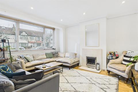 undefined, Farmhouse Road, Streatham Vale, London, SW16