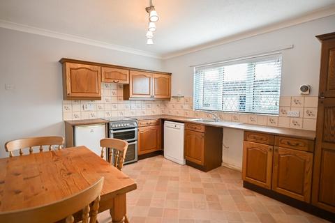 3 bedroom bungalow for sale, Diana Close, Whittlesey PE7