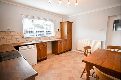 3 bedroom bungalow for sale, Diana Close, Whittlesey PE7