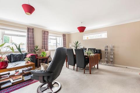 undefined, Coolgardie Road, Ashford, TW15