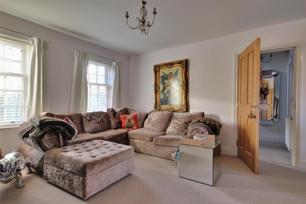 Img 6980-img 6982.jpg