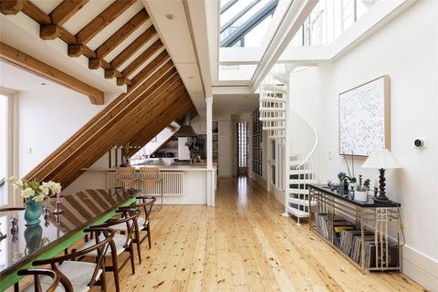 3 bedroom penthouse to rent, Wyfold Road, London, SW6