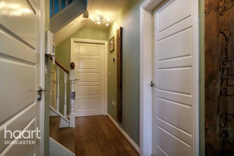 4 bedroom detached house for sale, Holly Field Crescent, Doncaster